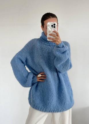 Базовый свитер оверсайз