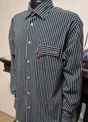 Шикарная хлопковая рубашка чёрного цвета в полоску с лукрой prada made in italy
