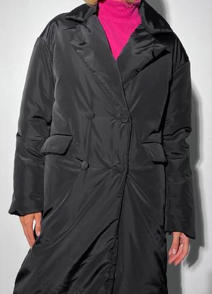 Дутое пальто оверсайз со шлицей