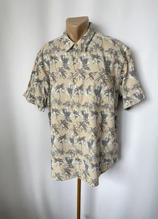Бежевая рубашка гавайка тенниска летняя пляжная короткий рукав плотный принт пальмы пляж