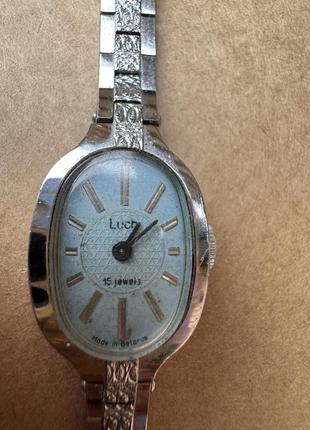 Механические наручные часы луч.