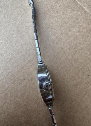 Механические наручные часы луч.