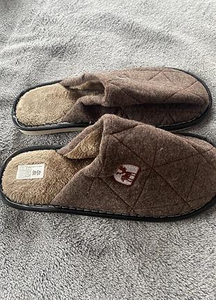 Тапки чоловічі