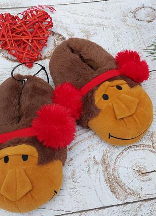 Тапочки, комнатные тапочки