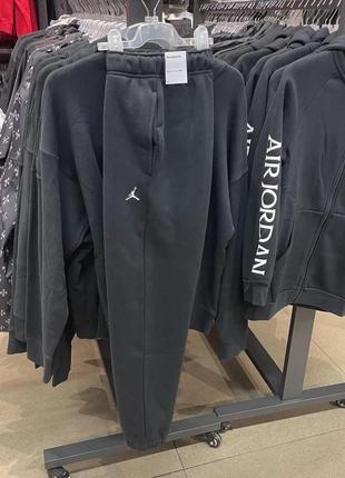 Штани nike jordan