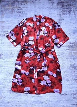 Симпатичний халатик зі штучного шовку, 48-50-52, гіпоалергенний поліестер