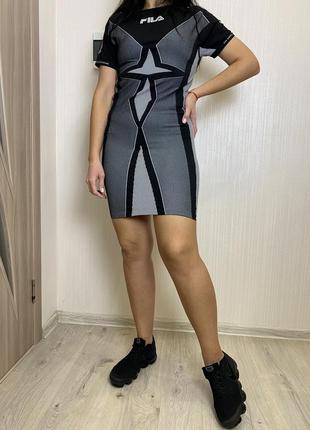 Спортивное платье платье fila