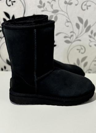 Ботинки женские утепленные ugg classic short, 37р