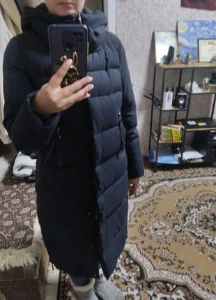 Зимнее пальто, 💯 полиестер, очень теплое.
