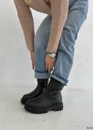 Ботинки зимние женские