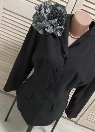 Брошка срібна квітка д18см