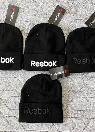 Чоловіча шапка reebok