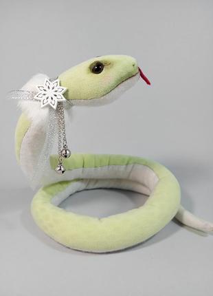 Змія зимова відьма символ року 2025 змії новорічний декор рухлива ялинкова прикраса чарівниця