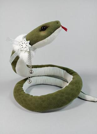 Змія зимова відьма символ року 2025 змії новорічний декор рухлива ялинкова прикраса чарівниця