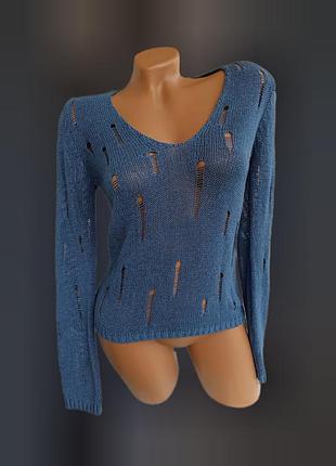 Трендова кофтинка з імітованими дирками