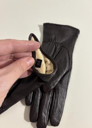 Кожаные перчатки