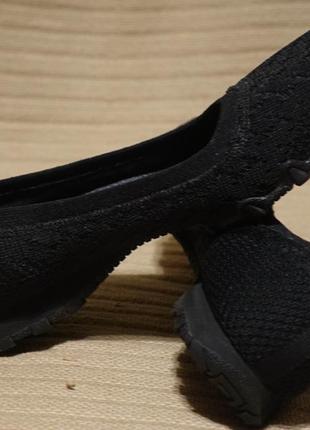 Легкі чорні ажурні текстильні балетки спортивного стилю skechers air-cooled memory foam 39 р