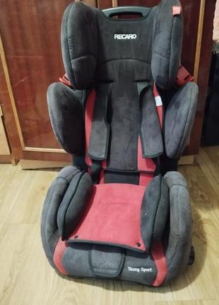 Авто кресло recaro young sport