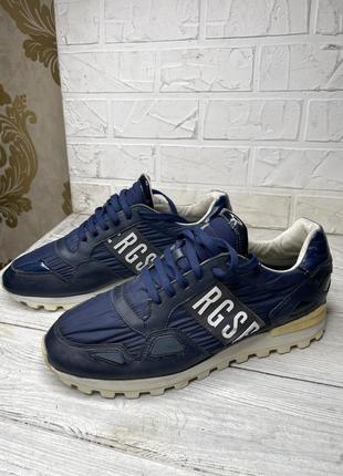 Крутые синие кроссовки bikkembergs