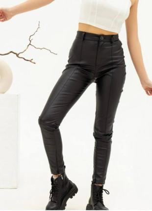 Черные брюки из экокожи высокая посадка zara p.s