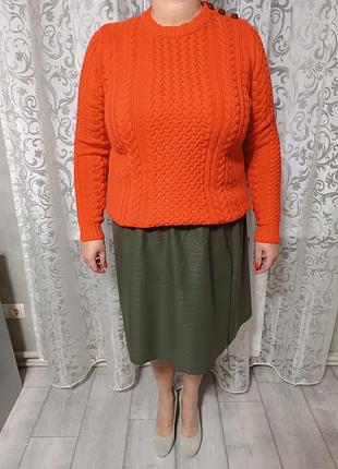 Тепла💞 яскрава кофтинка