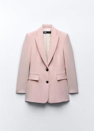 Блейзер пиджак zara в нежно розовом цвете пиджак zara на подкладке