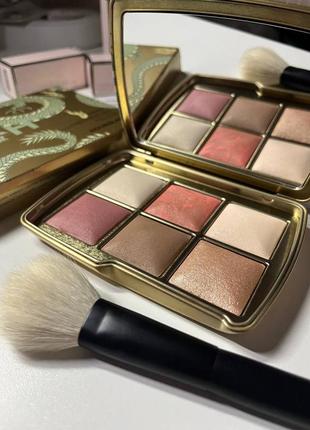 Палетка дракон hourglass ambient lighting edit unlocked palette dragon