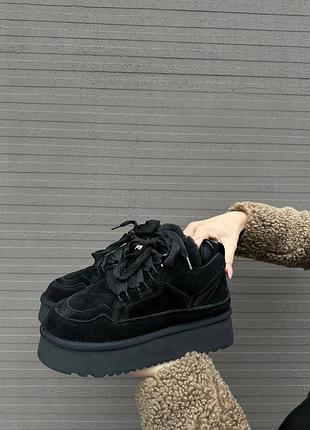 Уги черевики