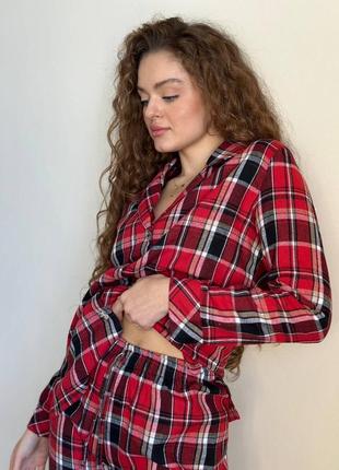 Фланелева жіноча піжама в клітинку сорочка з довгим рукавом та штани червона