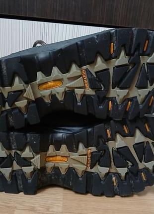 Трекинговые зимние ботинки фирмы meindel