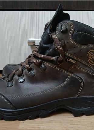 Трекинговые зимние ботинки фирмы meindel