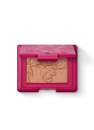 Kiko milano румяна charming escape silky blush