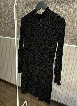 Сукня оксамитова