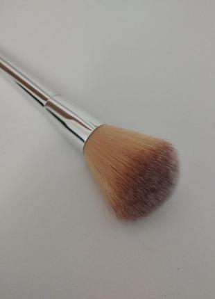 Кісточка для макіяжу пушиста