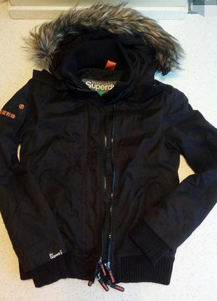 Жіноча куртка superdry s