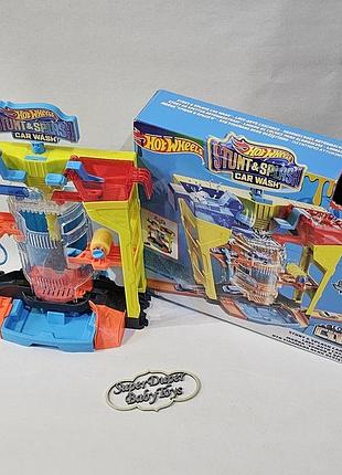 Автомийка hot wheels.