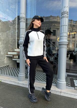 Якісний преміум костюм зимовий на флісі жіночий комплект кофта полузамок і штани з лампасами