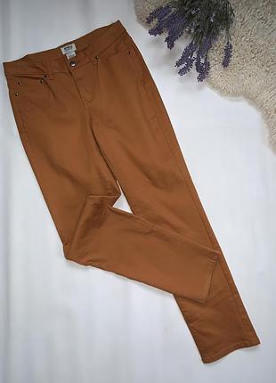 Стильні теракотові джинси