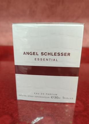 angel schlesser essential