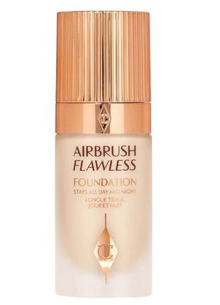 Тональная основа charlotte tilbury airbrush flawless 30 ml