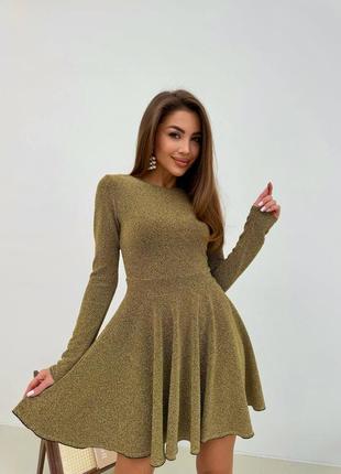 Женское короткое вечернее платье