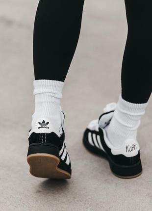 Кроссовки As vibrações da Heritage adidas são fortes nesses tênis inspirados em corrida6 фото