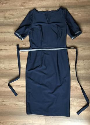 Нарядное праздничное платье миди