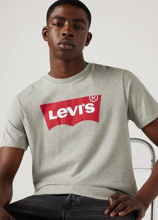 Нова футболка levi's оригінал з офіційного сайту4 фото