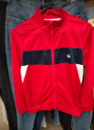 Спортивна кофта без дефектів