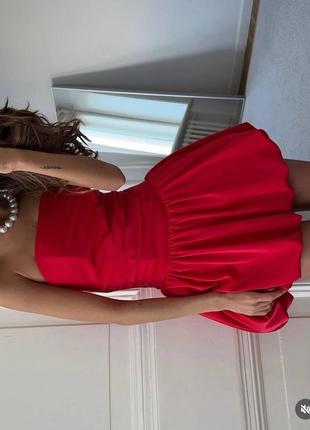 Красива сукня