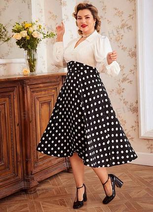 Изысканное платье в ретро стиле