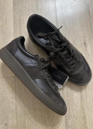 Комбіновані коричневі шкіряні кросівки massimo dutti!