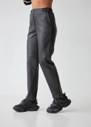 Штани  з якісної еко -шкіри на утеплені ,турція