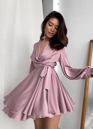 Жіноча коротка шовкова сукня з спідницею сонцем та широкими рукавами